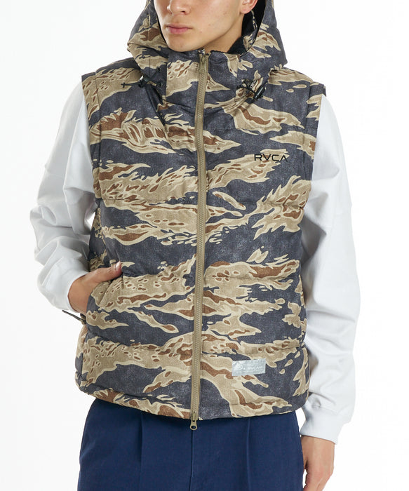 RVCA メンズ BACK PATCH PUFFER VEST   ベスト 【2026年秋冬モデル】 CAM / XL