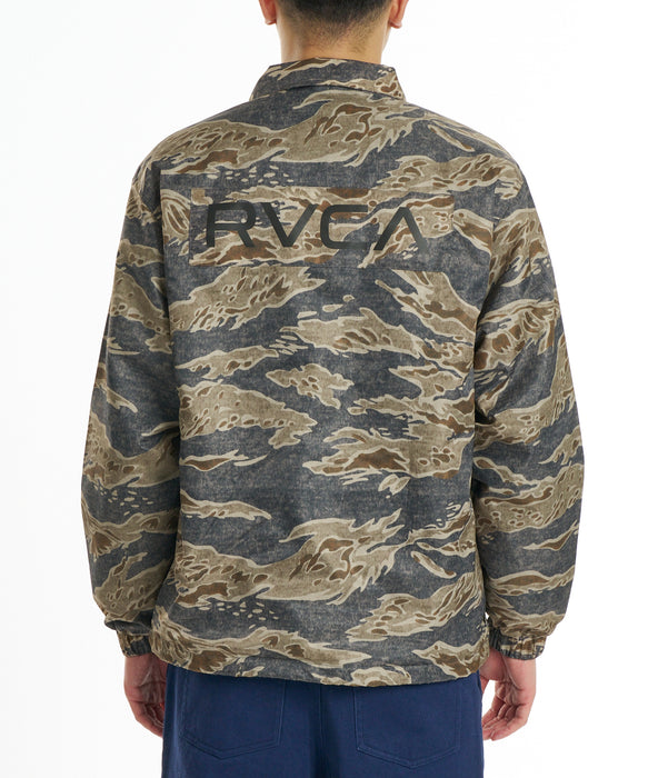 RVCA メンズ BACK PATCH LOGO COACH JKT ジャケット 【2026年秋冬モデル】 CAM / XL