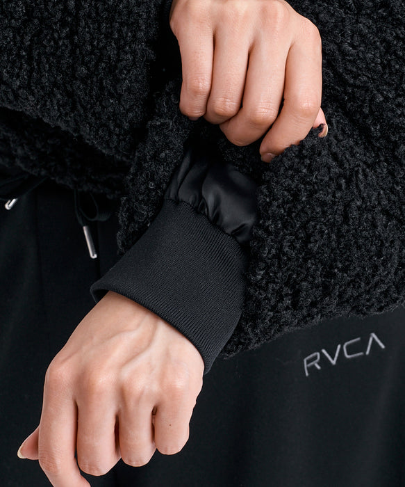 RVCA ウィメンズ FAUX FUR SHORT PUFFER JACKET ジャケット 【2026年秋冬モデル】 BLK / L