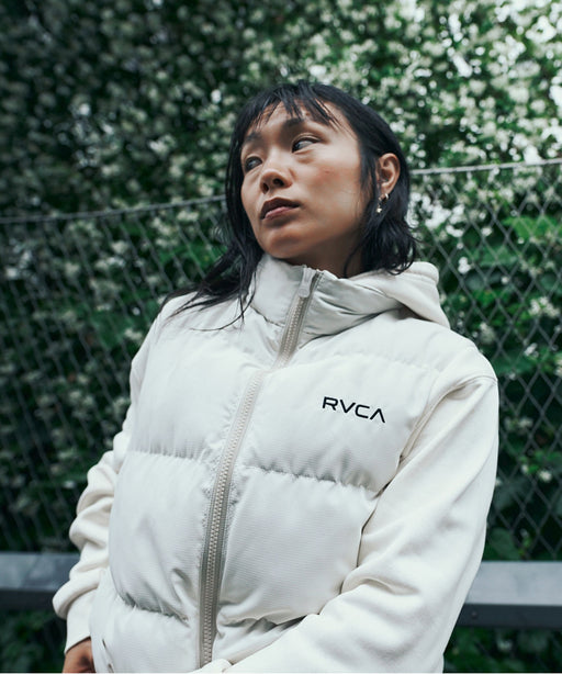 RVCA ウィメンズ BALANCE PUFFER VEST 軽量高機能中綿 ベスト 【2026年