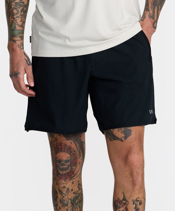 RVCA メンズ YOGGER STRETCH 17 ショートパンツ 【2026年夏モデル】 BLK / XL