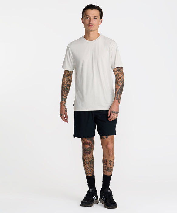 RVCA メンズ YOGGER STRETCH 17 ショートパンツ 【2026年夏モデル】 BLK / XL