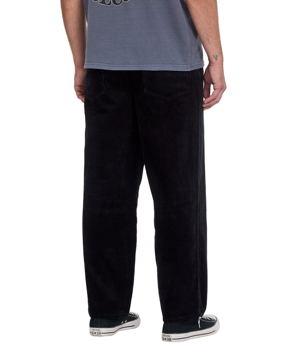 VOLCOM メンズ BILLOW TAPERED CORD PANT ロングパンツ 【2026年秋冬モデル】 BLK / 36
