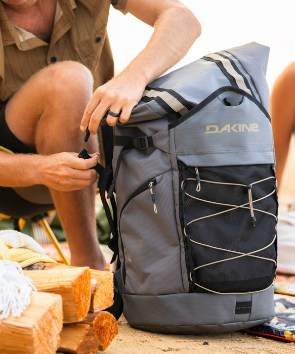 DAKINE MISSION SURF DLX WET バックパック/リュック 35L【2026年春夏モデル】