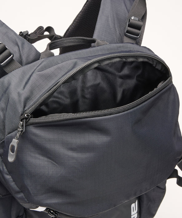 DAKINE POACHER BACKPACK 40L BLK / F