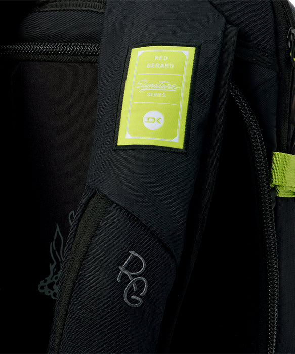 DAKINE TEAM POACHER BACKPACK 22L RED GERARD BLK / F