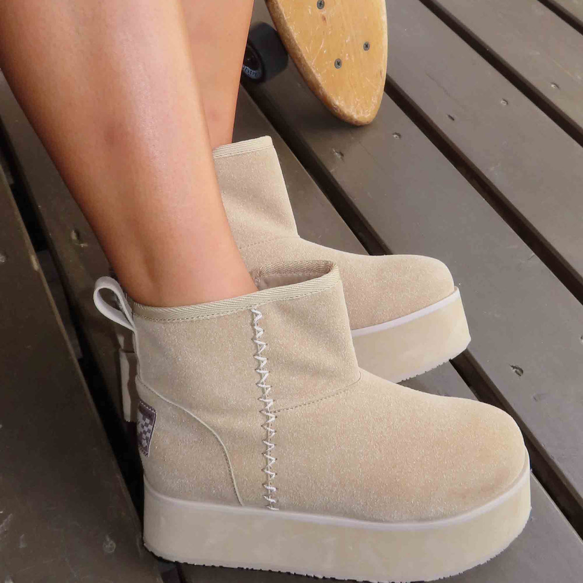 Roxy MONARCH GROVE STITCH ウィメンズ 厚底ショートブーツ 撥水加工