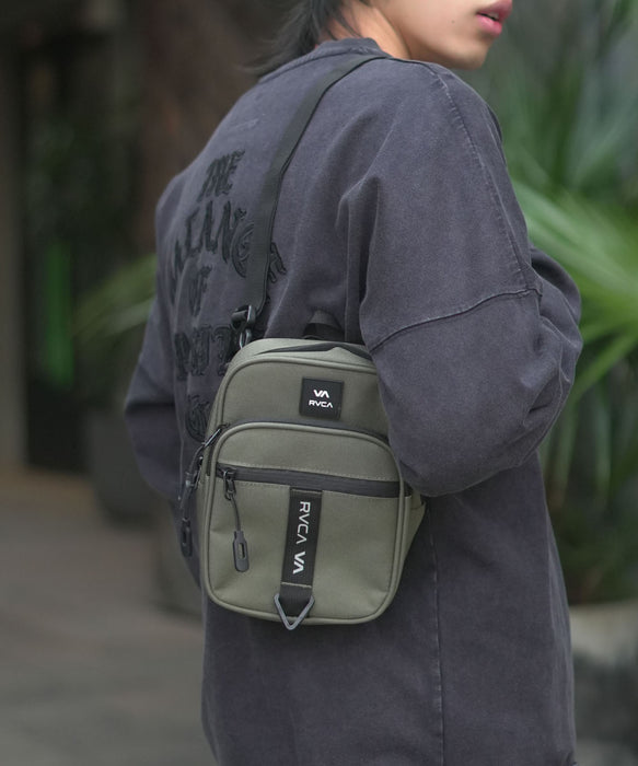 RVCA メンズ UTILITY POUCH ショルダーバッグ 【2026年春夏モデル】