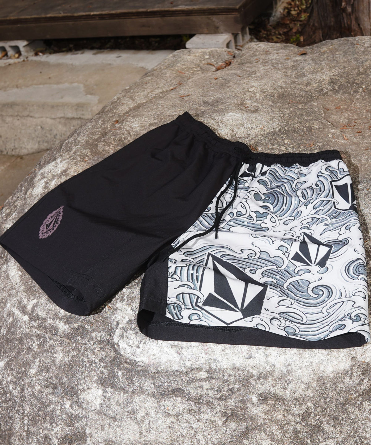 VOLCOM メンズ NOZAKA JAM SHORT ボードショーツ 【2026年春夏モデル】