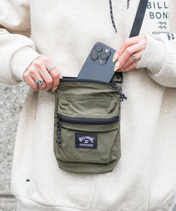 【OUTLET】BILLABONG メンズ 【A/DIV.】PHONE SACOCHE 　　　 ショルダーバッグ 【2025年秋冬モデル】