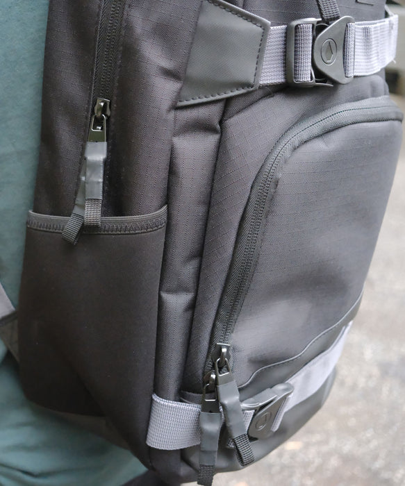 VOLCOM メンズ GRINDSTONE SKATE BP 23L バックパック/リュック 【2026