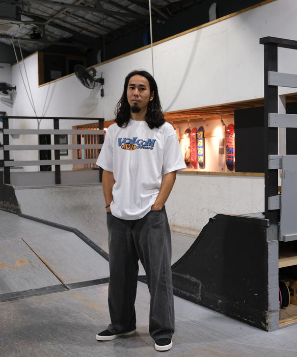 VOLCOM メンズ SUNSET FADE 90S SS Tシャツ 【2026年春夏モデル】
