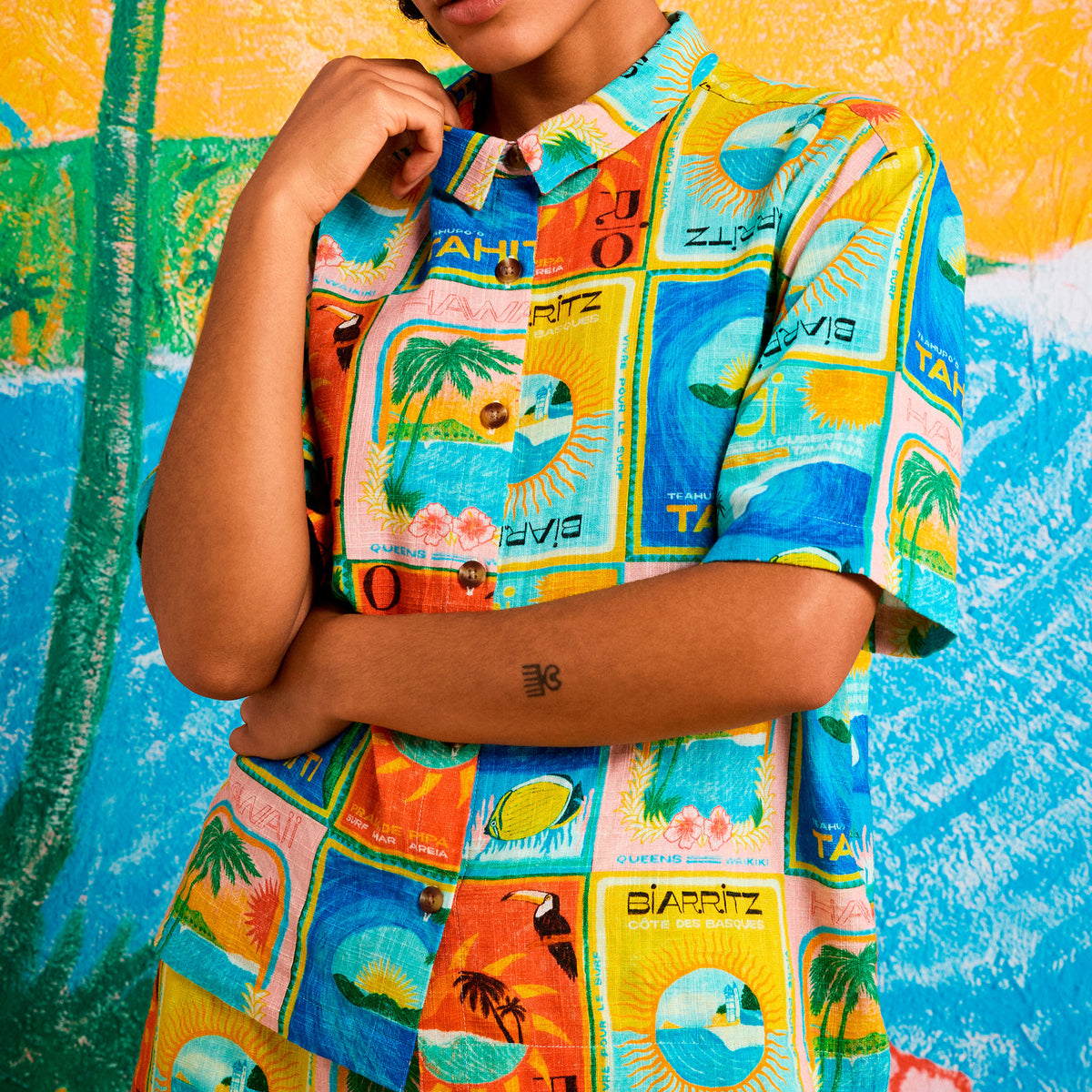 新品未使用タグ付◎ロロピアーナ リネン100% 半袖シャツ ブラウス オレンジ系 新品未使用タグ付◎ロロピアーナ リネン100% 半袖シャツ