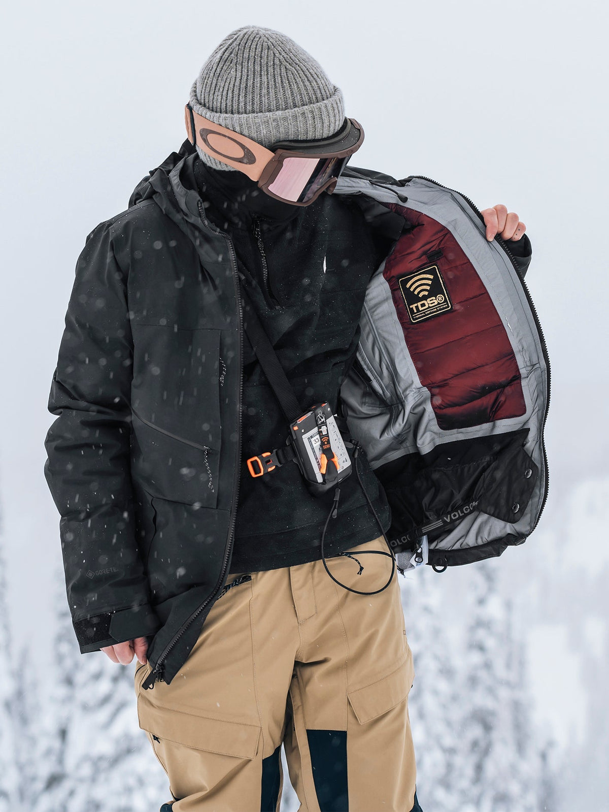 VOLCOM ボルコム TDS INF GORE-TEX JKT 3L ゴア OUTLET】VOLCOM Mens Tds Infrared Gore-Tex Jacket - Black