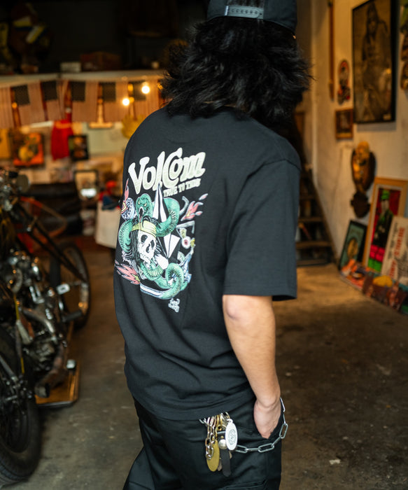 【直営店限定】 VOLCOM メンズ FUSTY WORKS 2025 SS TEE Ⅱ Tシャツ 【2026年春夏モデル】