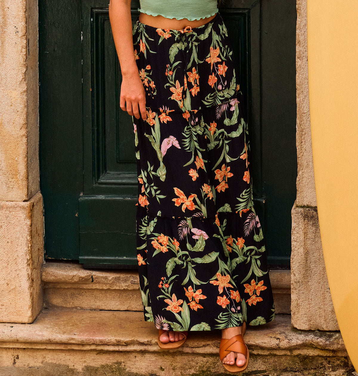 美品FOXEY 雑誌掲載 ストライプ ロレッタ スカート グリーン 美品FOXEY 雑誌掲載 ストライプ ロレッタ スカート グリーン