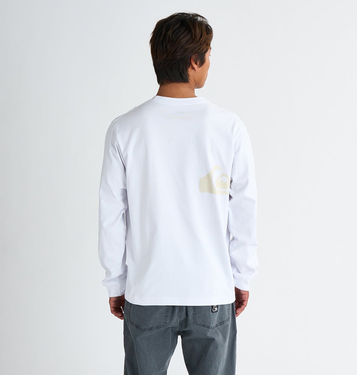NIL DUE / NIL UN ロングTシャツ オフホワイト ニル DUE / ニル アン ロングティーシャツ オフホワイト
