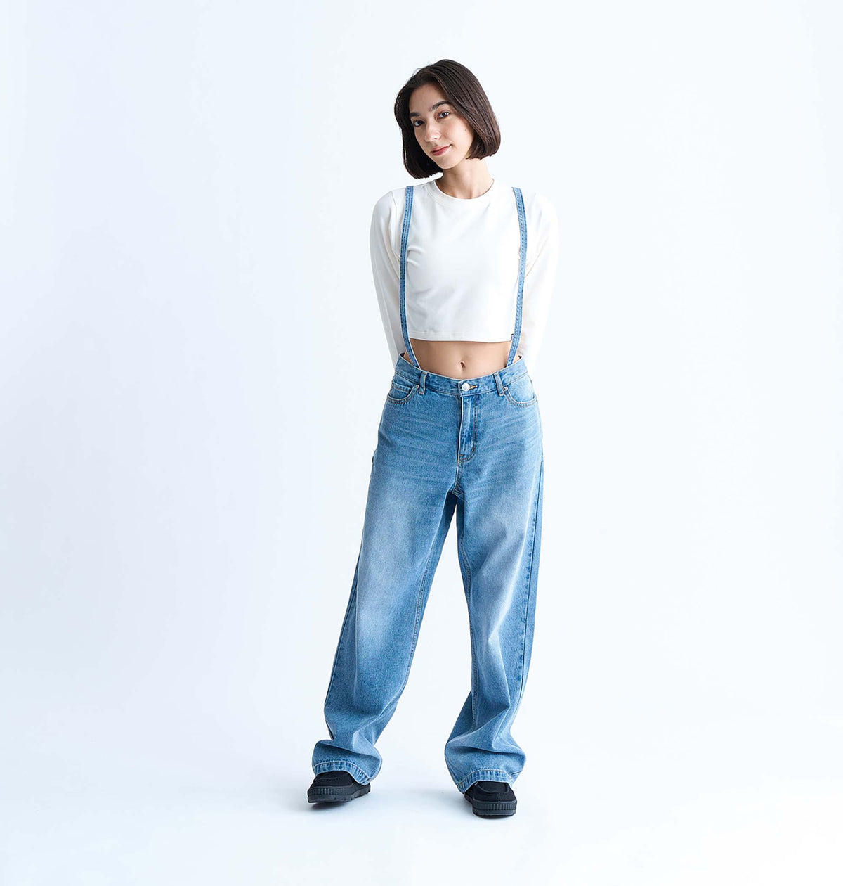 デニム ジーンズ　503 サスペンダー付き　ボーイフレンドデニム JP_rpt244012_ind_01_1200x1260_