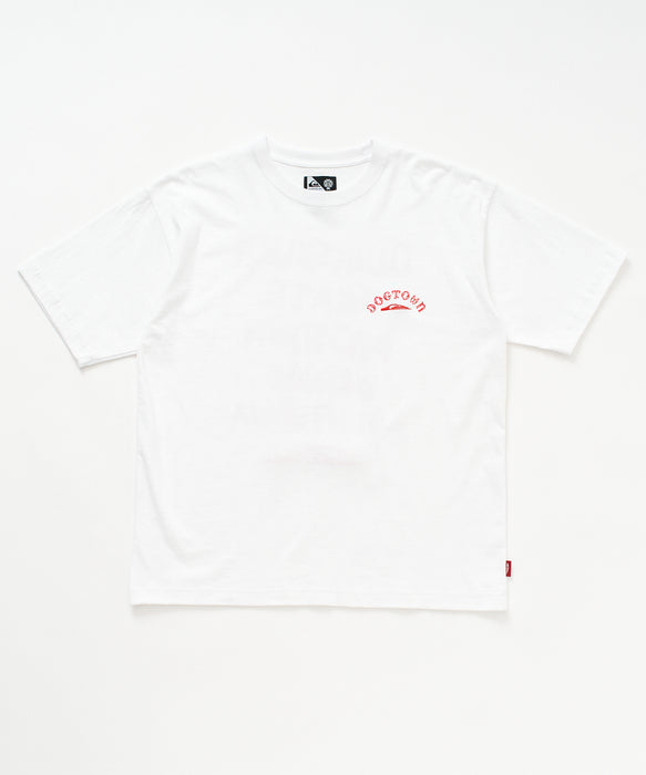 メンズ DTQS PG LETTER PRINT ST 半袖コットンTシャツ バックロゴ