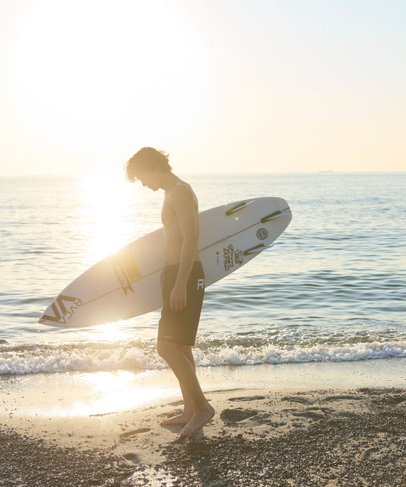 n*n様 RVCA Hawaiian Surf Style ファンボード RVCA メンズ BACK TRUNK ボードショーツ 【2026年春夏モデル】