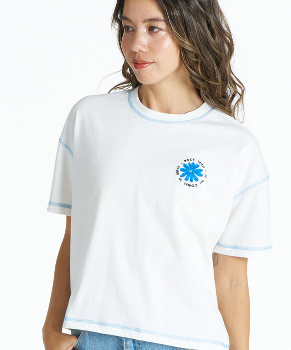 ROXY IT ALL COMES IN WAVE サガラ刺繍花モチーフ 半袖Tシャツ 【2026年春夏モデル】