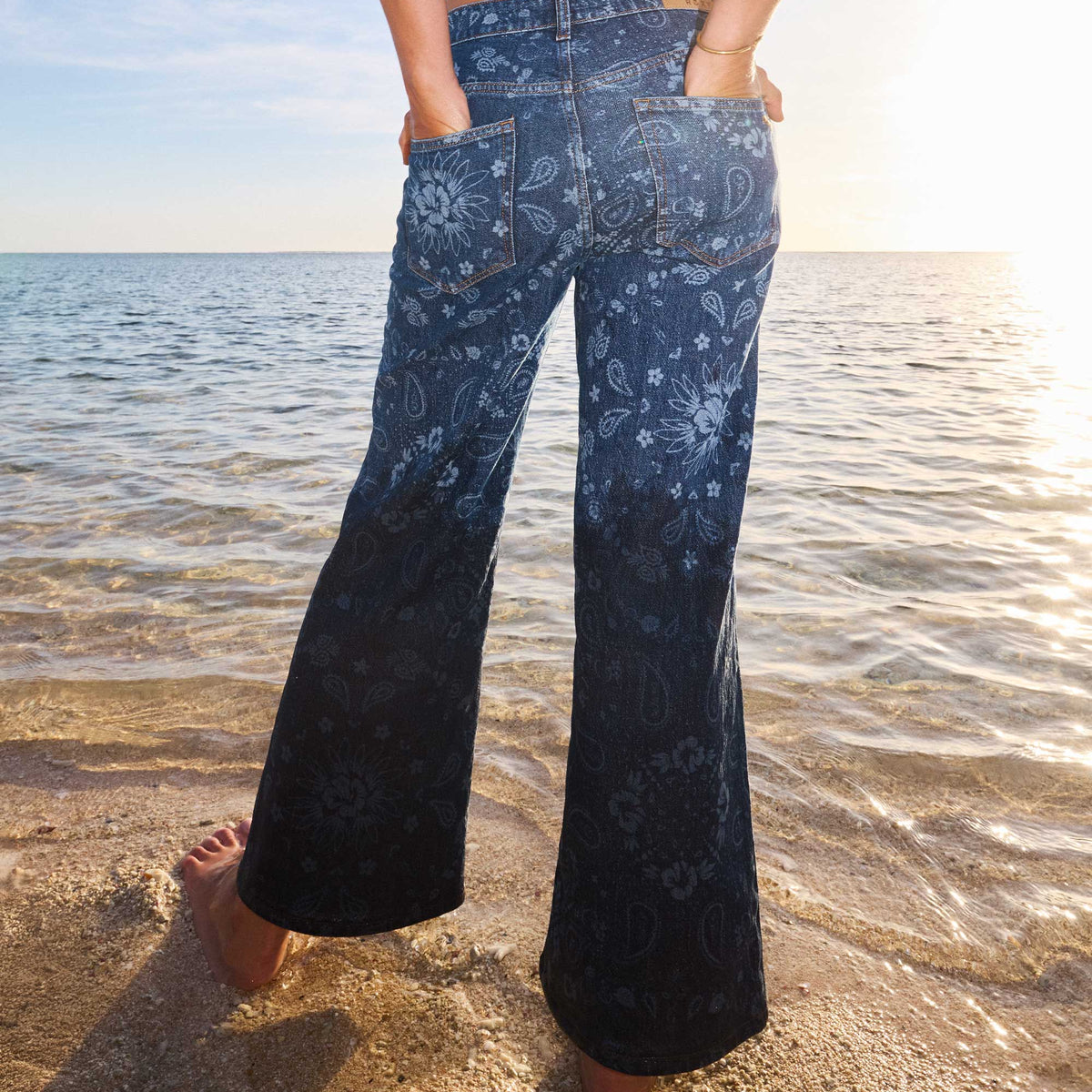 ROXY BOOGIE NIGHT MID OCEAN BLUE ペイズリー柄 デニムパンツ 【2026