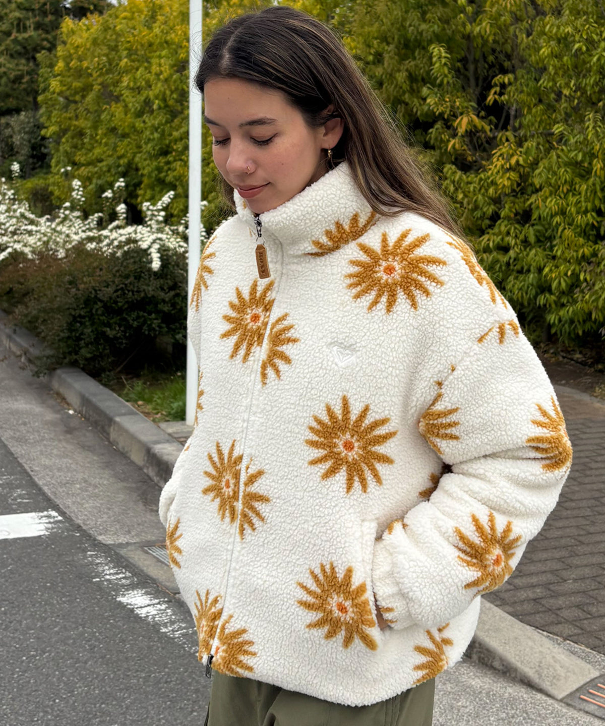 あったかい☆ Roxy ALL DAY ウィメンズ フラワー柄 ボアジャケット 中綿