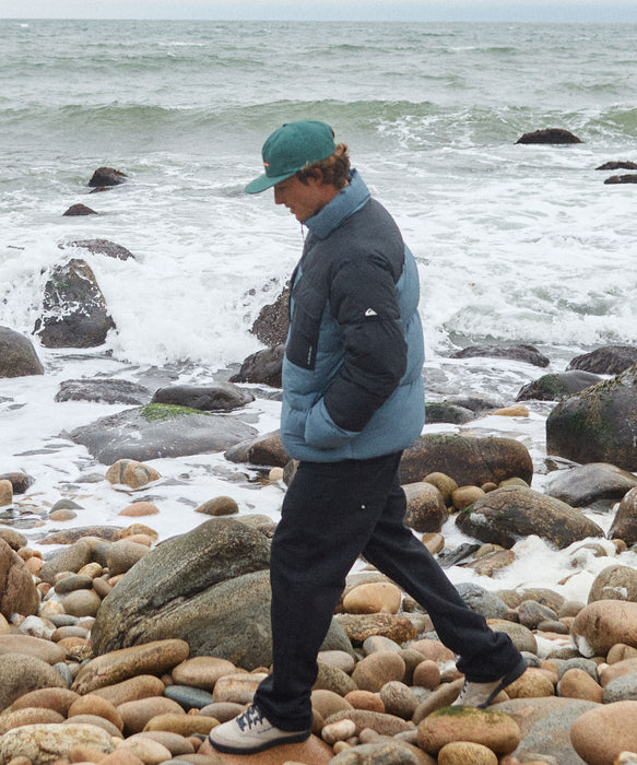 【OUTLET】Quiksilver メンズ STAY PUFF JACKET 中綿ジャケット ジップハンドポケット 撥水加工
