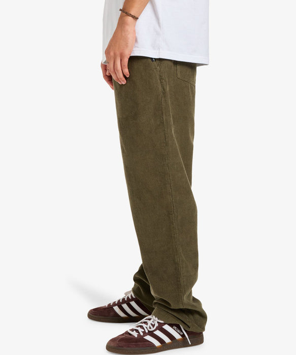 Quiksilver メンズ TAXER REGULAR CORD PANT コーデュロイパンツ Quiksilver メンズ TAXER REGULAR CORD PANT コーデュロイパンツ