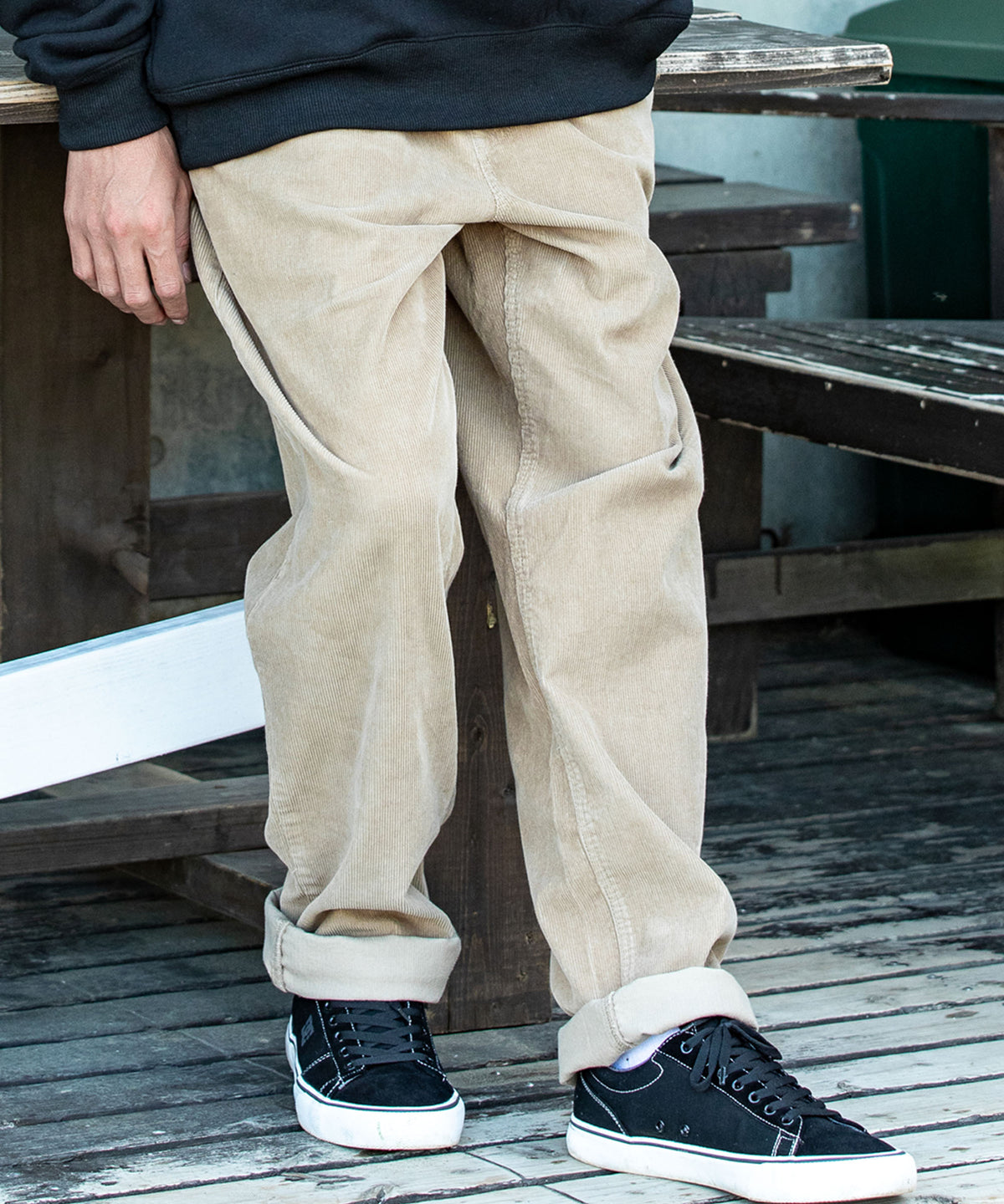 OUTLET】Quiksilver メンズ TAXER REGULAR CORD PANT コーデュロイパンツ