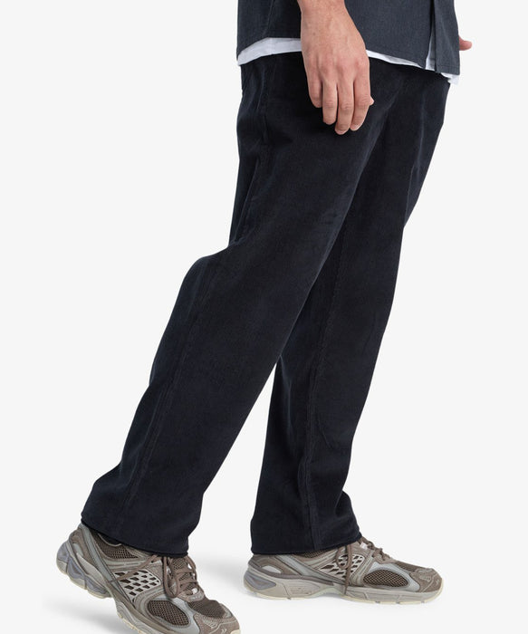 Quiksilver メンズ TAXER REGULAR CORD PANT コーデュロイパンツ Quiksilver メンズ TAXER REGULAR CORD PANT コーデュロイパンツ
