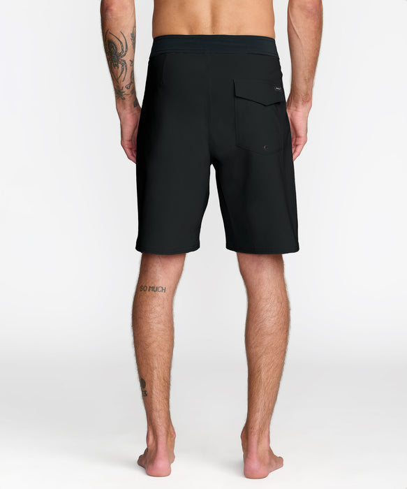 RVCA メンズ VA TRUNK SOLID ボードショーツ 【2026年春夏モデル】