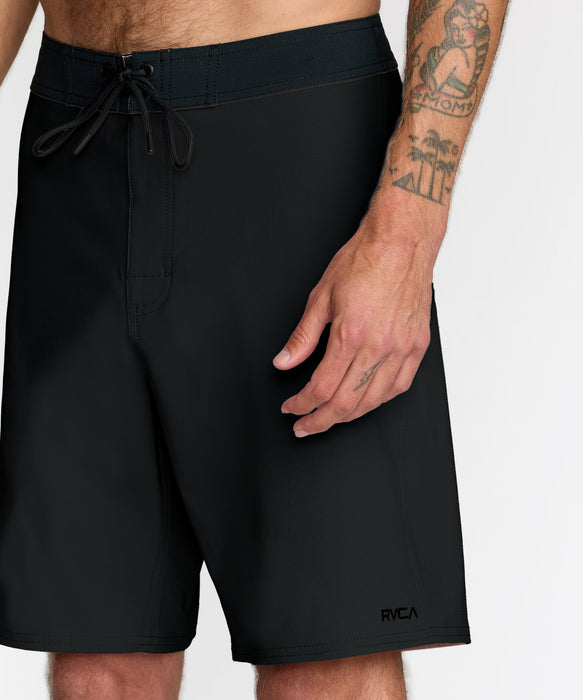 RVCA メンズ VA TRUNK SOLID ボードショーツ 【2026年春夏モデル】