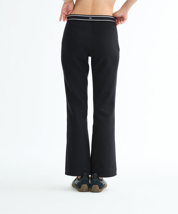 RVCA SPORT ウィメンズ UTILITY SPORT PANT ロングパンツ 【2026年春夏 RVCA SPORT ウィメンズ UTILITY SPORT PANT ロングパンツ 【2026年春夏