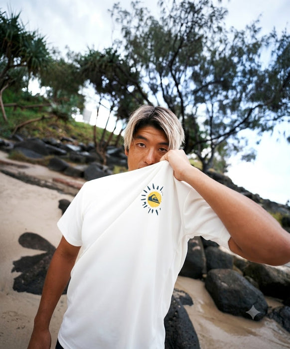 QUIKSILVER メンズ NEON BLUES ST Tシャツ 吸汗速乾 UPF50 【2026年秋冬モデル】