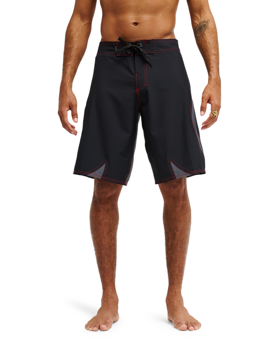 QUIKSILVER メンズ MERCURY TRIDENT 21 ボードショーツ フィットタイ 21インチ インナーショーツなしタイプ 4WAYストレッチ・撥水加工 <MERCURY COLLECTION>【2026年春夏モデル】