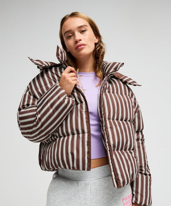 【オンラインストア・直営店限定】 ROXY DIAMOND FOREST ストライプ中綿フードジャケット 【2026年秋冬モデル】
