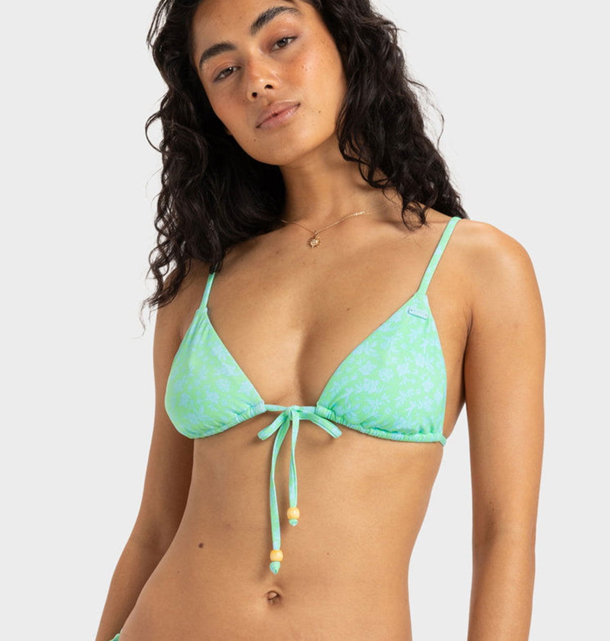 erjx305536_roxy_ggg9_frt1_803a