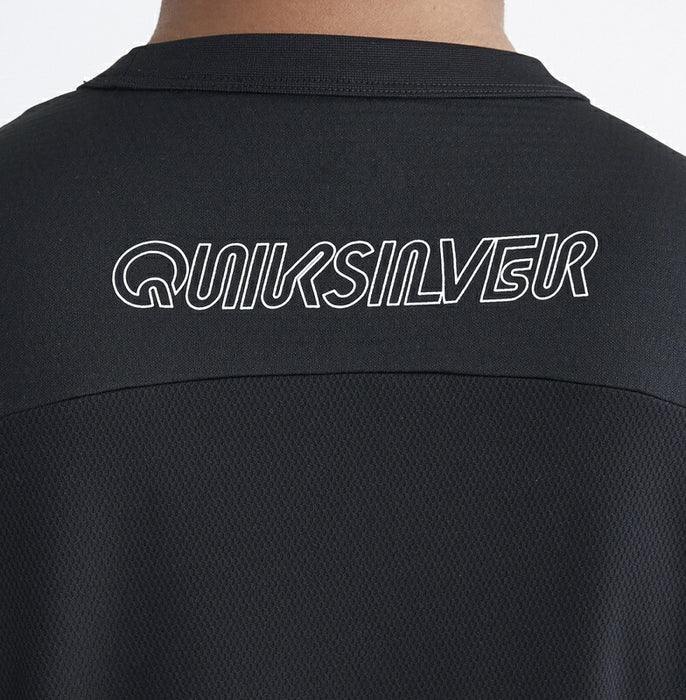 【OUTLET】Quiksilver LINE BY LINE ACTION SS ラッシュガード メンズ サーフTシャツ