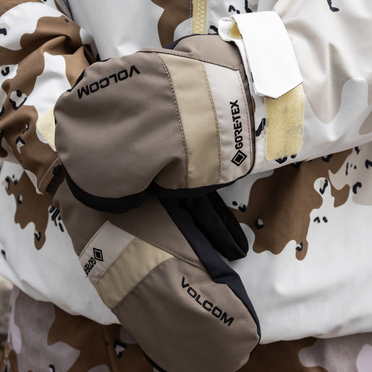 VOLCOM メンズ STAY DRY GORE-TEX MITT スノーグローブ
