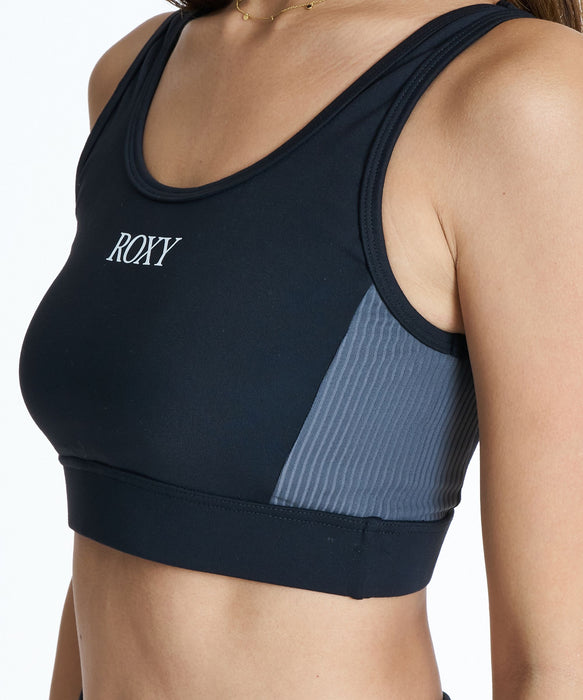 ROXY FITNESS EARTHY CRISP BRA 配色リブ切替ブラトップ /速乾/UVカット/水陸両用/ハイサポート【2026年秋冬モデル】