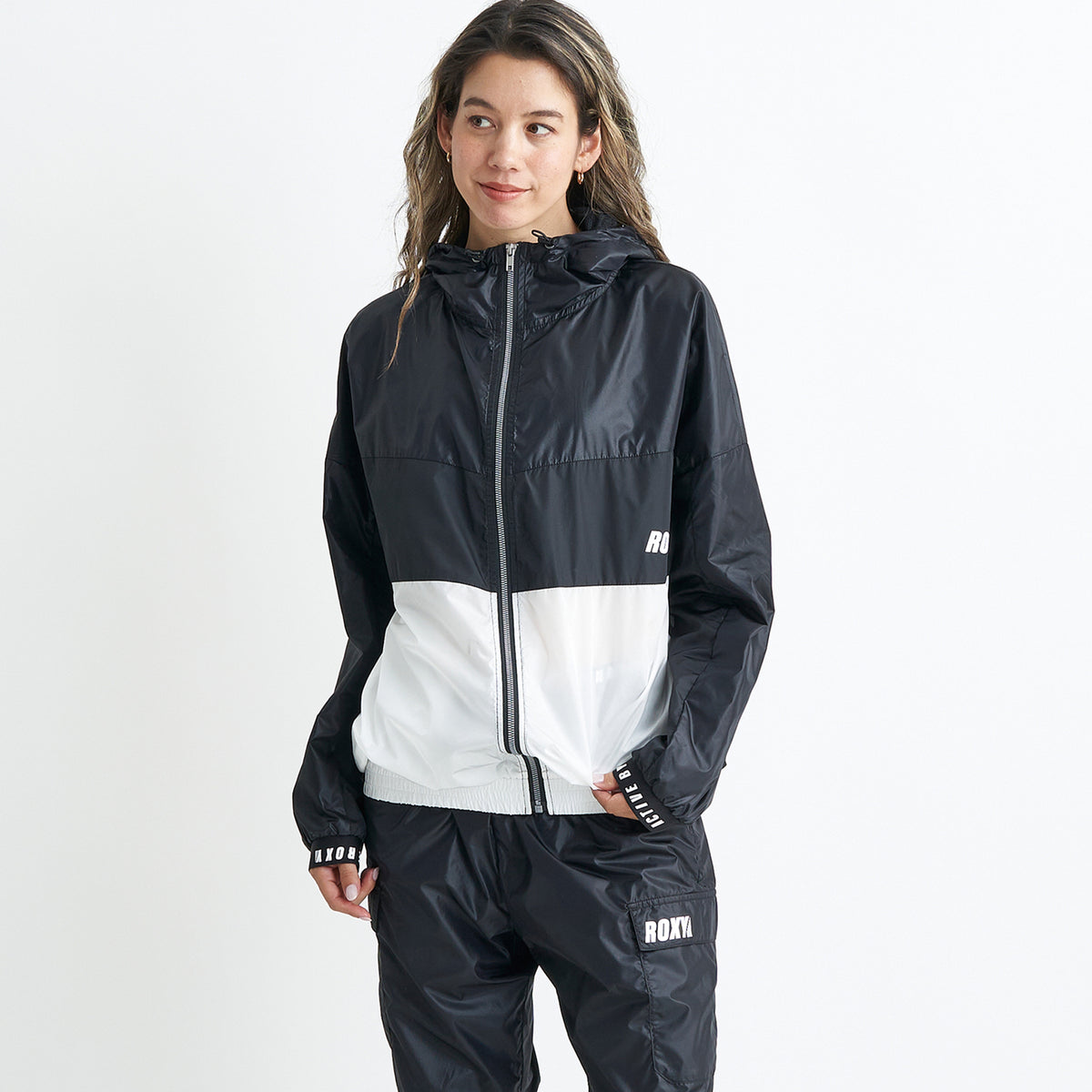 rjk241540_blk_1_182f5b5e-d206-