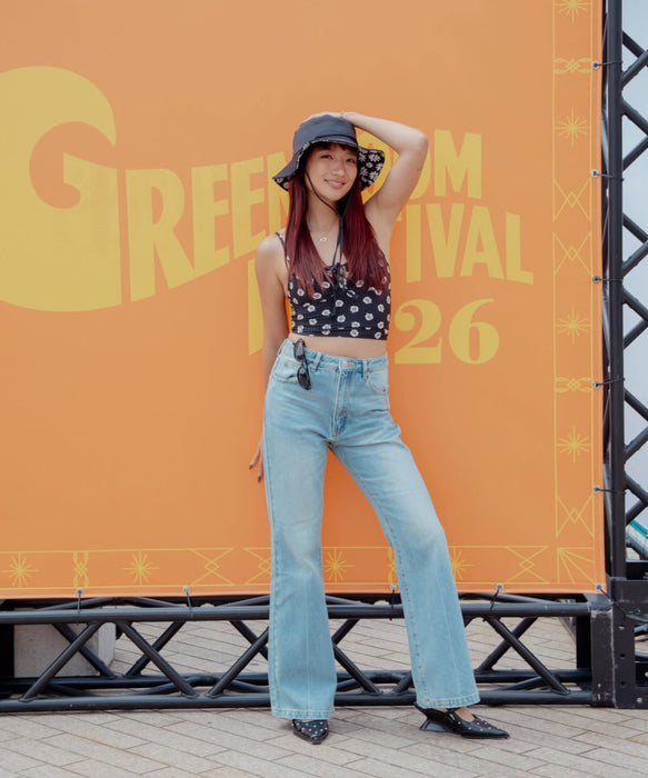 【オンラインストア・直営店限定】ROXY SALTY FLARE DENIM フレアデニムパンツ <2026年春夏モデル>