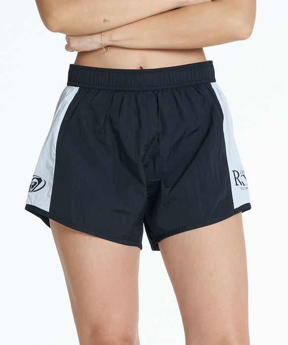 ROXY FITNESS EARTHY CRISP SHORTS 配色ランニングショートパンツ /撥水 【2026年秋冬モデル】